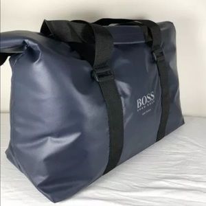 NWOT Hugo Boss Parfum Men’s Duffle Navy Blue Bag